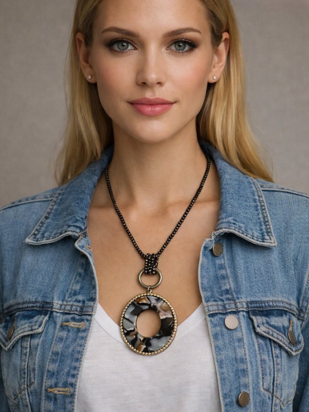 Chico's Adjustable Tri-Tone Pendant Necklace: